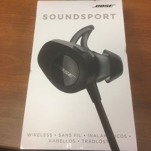 NWT headphones